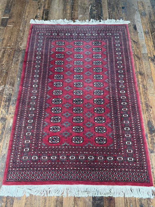 Pakistani Wool Rug - Traditional Bokhara Design